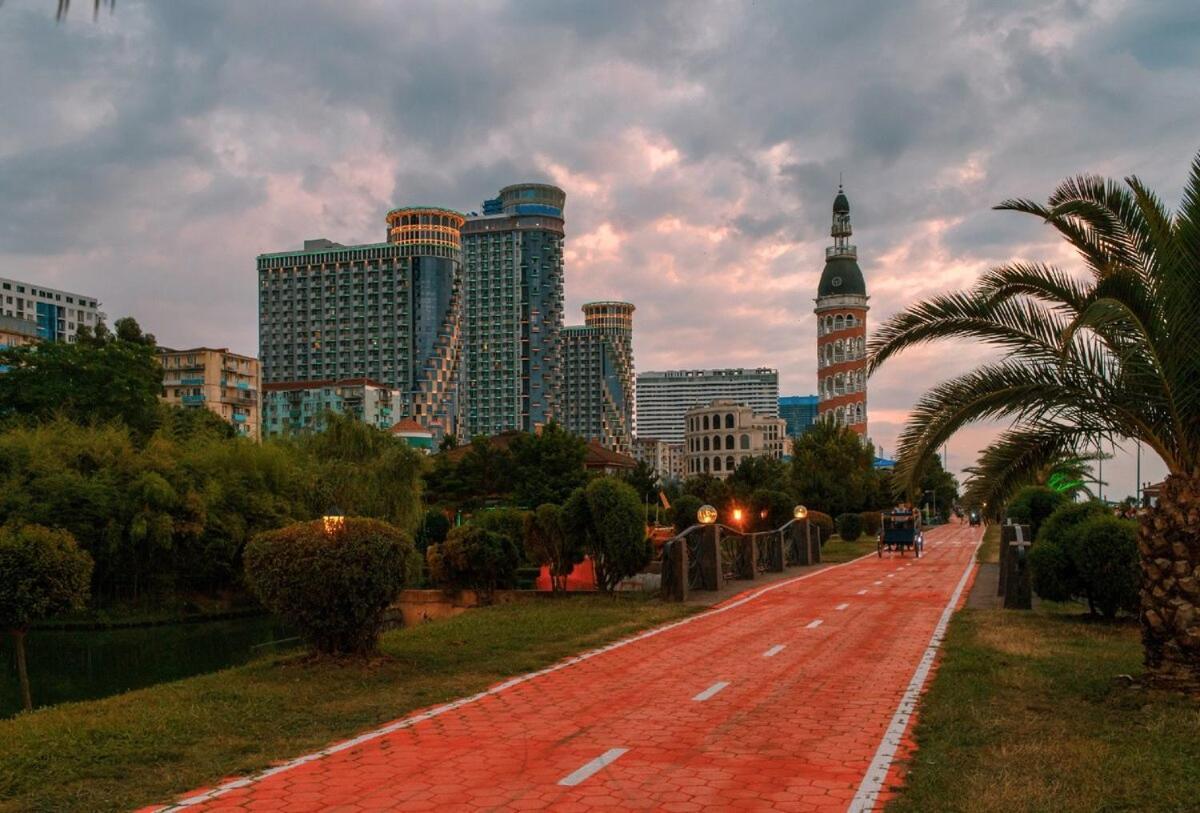 Orbi City In Batumi Exterior photo